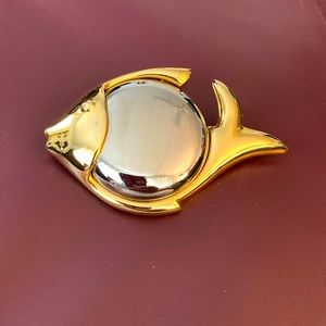 Vintage Liz Claiborne pin